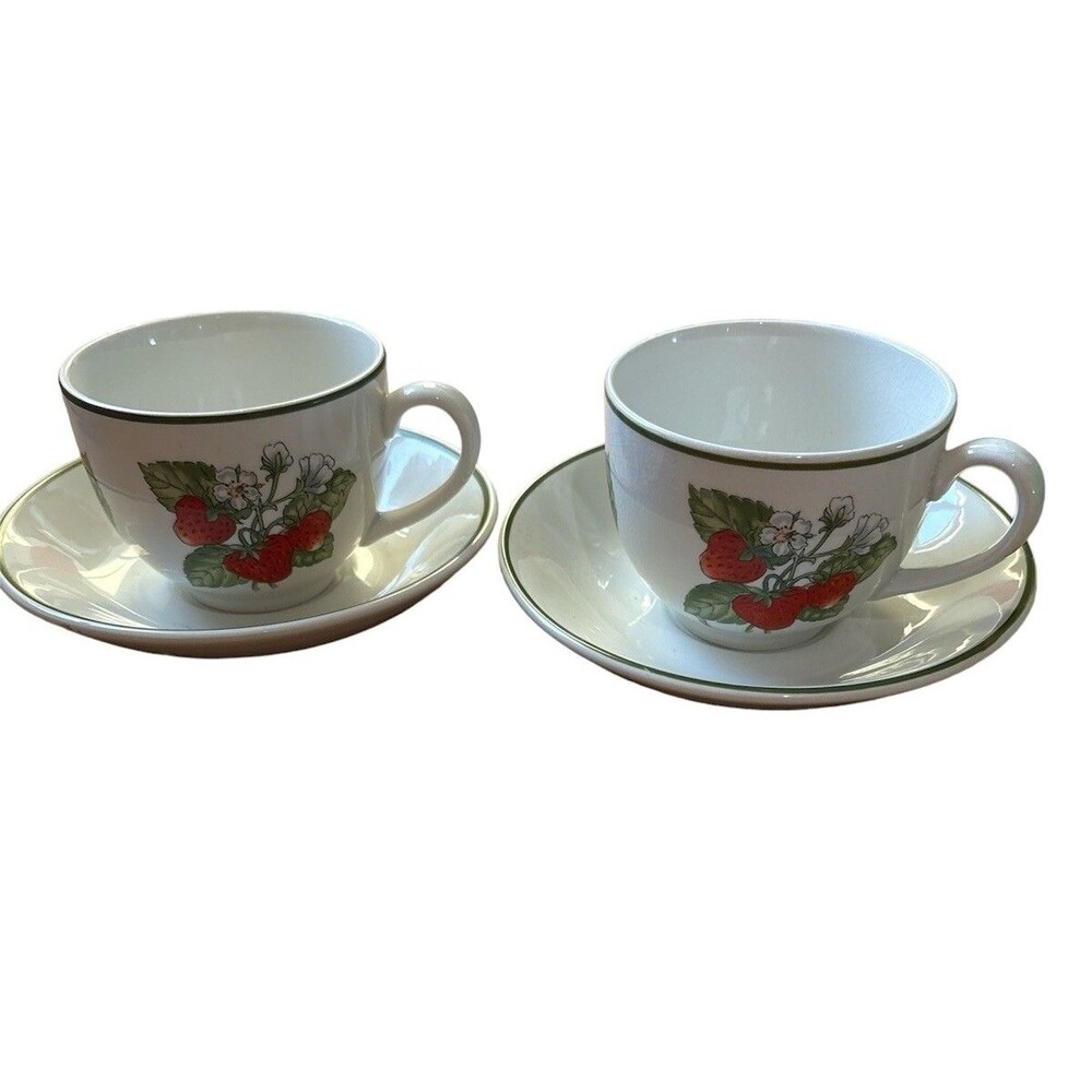 Tiffany & Co Staffordshire Gardens Tea Cup Saucer Pair Berries Made in England